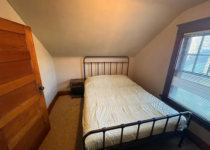 Spacious, Family Friendly 4br, 5qn Beds With Garage In * Columbus
