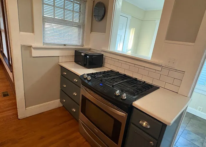 Spacious, Family Friendly 4br, 5qn Beds With Garage In Holiday home Columbus